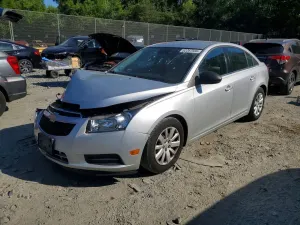 Chevrolet Cruze 1.8L 4 2011