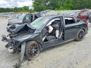 Honda Civic 2.0L 4 2025