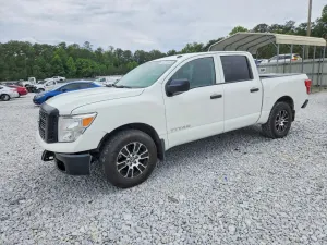 Nissan Titan 5.6L 8 2019