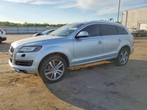 Audi Q7 3.0L 6 2015