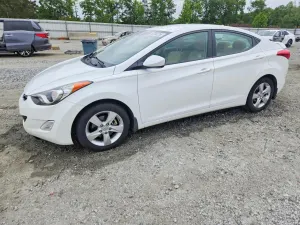Hyundai Elantra 1.8L 4 2012