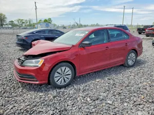 Volkswagen Jetta 1.4L 4 2016