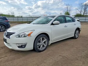 Nissan Altima 2.5L 4 2015