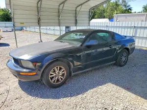 Ford Mustang 4.0L 6 2005