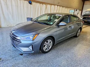 Hyundai Elantra 2.0L 4 2019