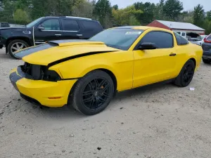 Ford Mustang 3.7L 6 2013