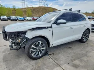 Audi Q5 2.0L 4 2023