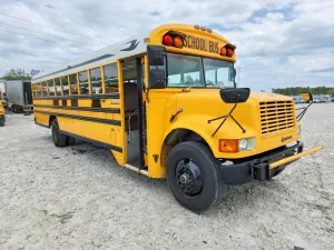 International 3000 8 1990