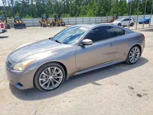 Infiniti G37 3.7L 6 2009