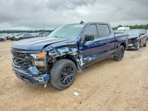 Chevrolet Silverado 1500 2.7L 4 2023