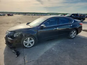 Nissan Altima 2.5L 4 2015