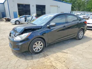 Hyundai Accent 1.6L 4 2013