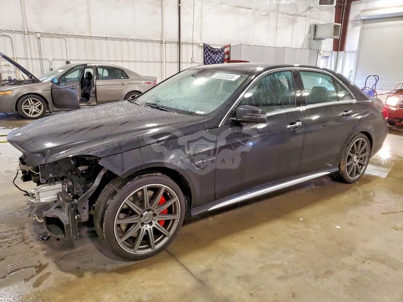 Mercedes-Benz E 5.5L 8 2015