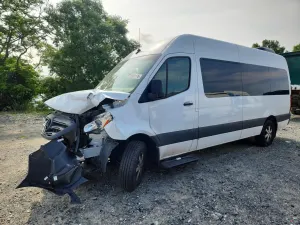 Mercedes-Benz Sprinter 2.0L 4 2024