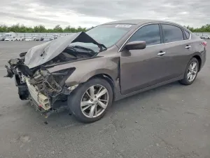 Nissan Altima 2.5L 4 2014