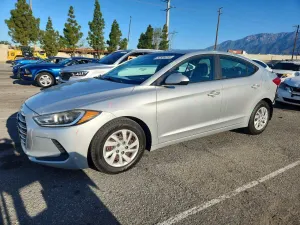 Hyundai Elantra 2.0L 4 2017