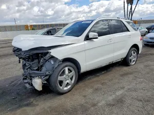 Mercedes-Benz ML 3.5L 6 2015