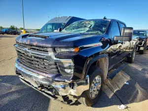 Chevrolet Silverado 1500 6.6L 8 2024