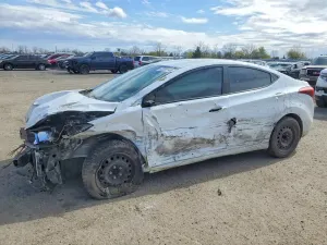 Hyundai Elantra 1.8L 4 2015