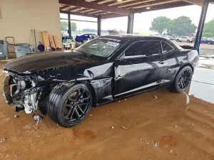 Chevrolet Camaro 6.2L 8 2013