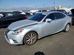 Lexus IS 2.0L 4 2016