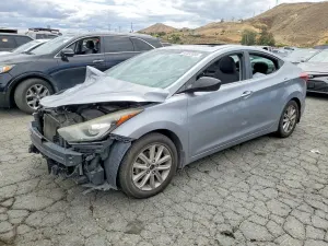 Hyundai Elantra 1.8L 4 2015