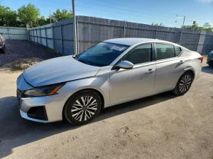 Nissan Altima 2.5L 4 2023