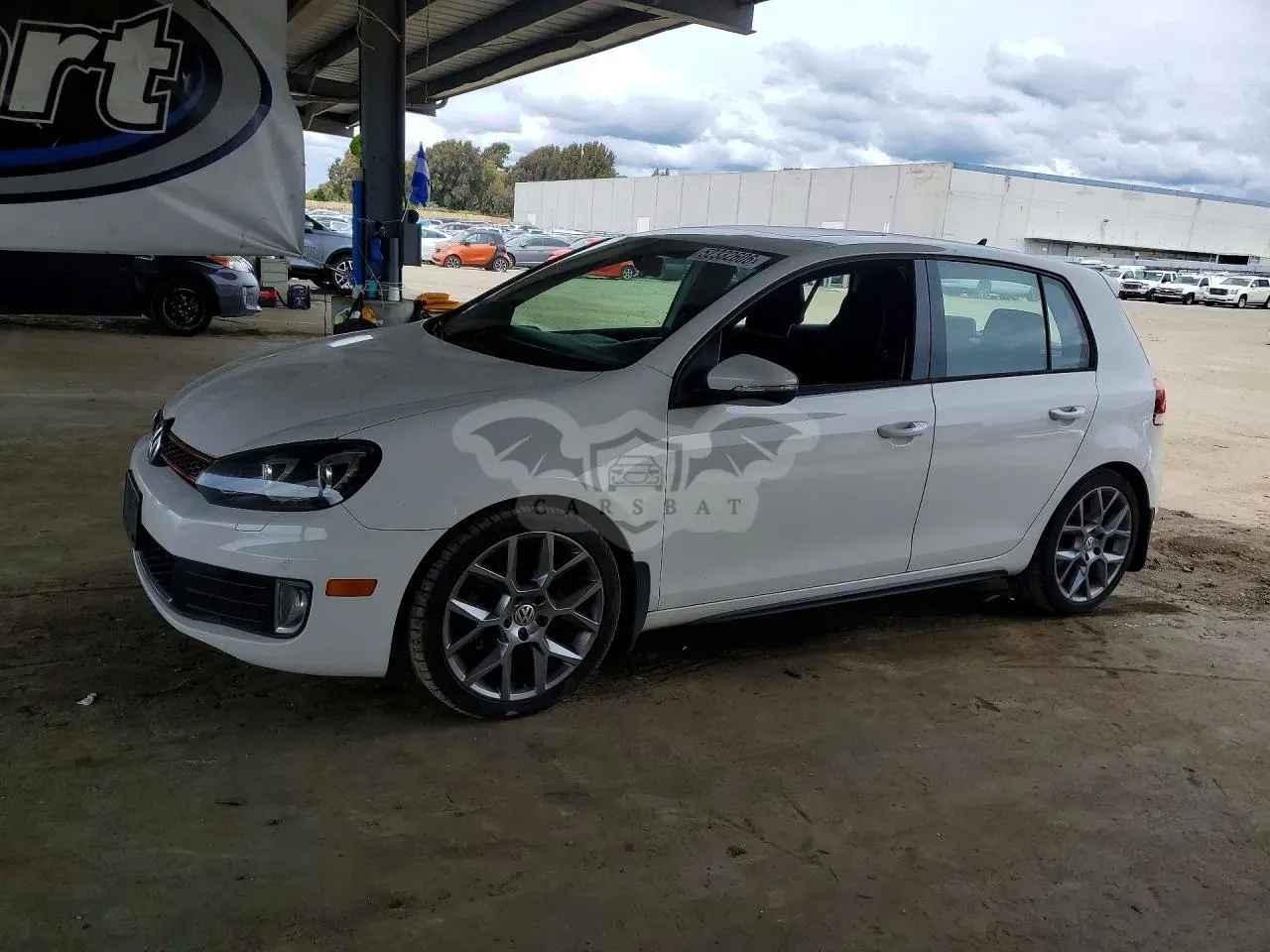 Volkswagen Golf 2.0L 4 2013