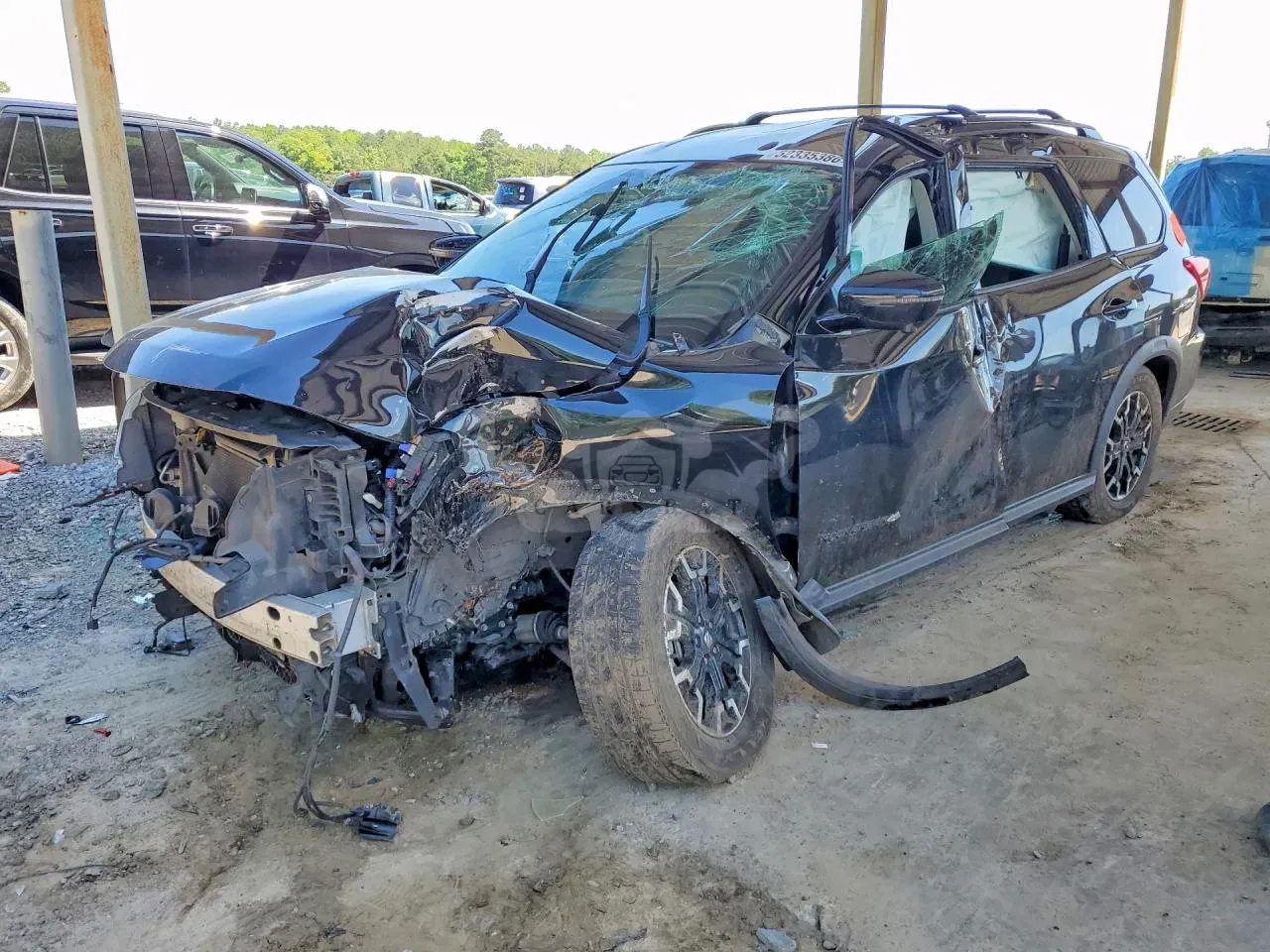 Nissan Pathfinder 3.5L 6 2019