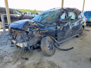 Nissan Pathfinder 3.5L 6 2019