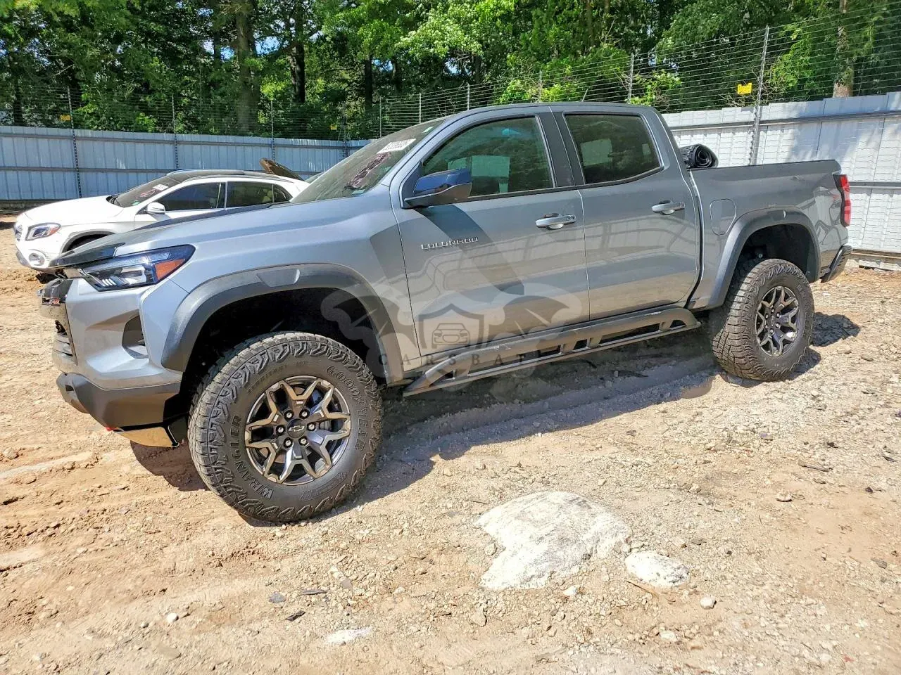 Chevrolet Colorado 2.7L 4 2025