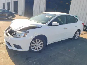 Nissan Sentra 1.8L 4 2017