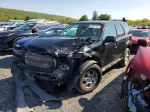Ford Escape 3.0L 6 2011