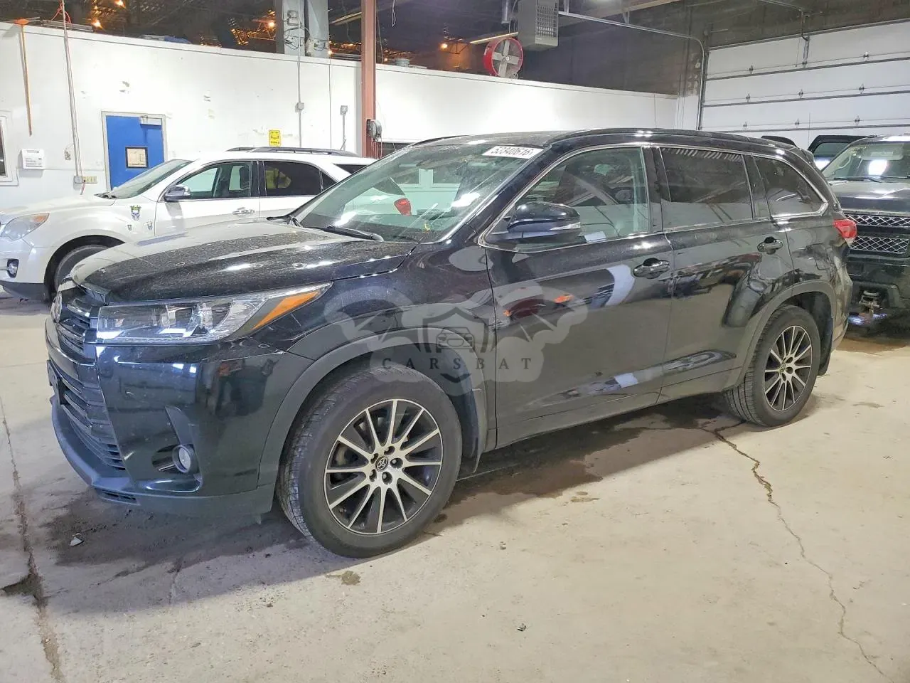 Toyota Highlander 3.5L 6 2017