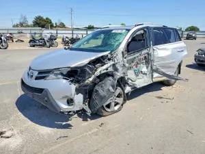 Toyota Rav4 2.5L 4 2015