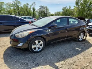 Hyundai Elantra 1.8L 4 2013