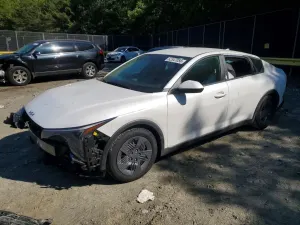 Kia K4 2.0L 4 2025