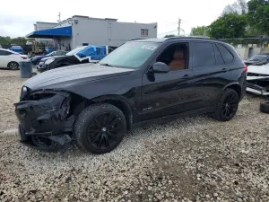 BMW X5 4.4L 8 2016