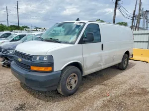 Chevrolet Express 4.3L 6 2021