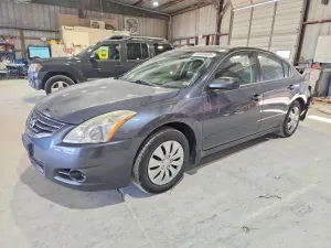 Nissan Altima 2.5L 4 2012