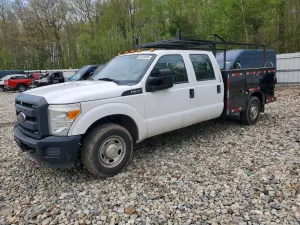 Ford F-350 6.2L 8 2015