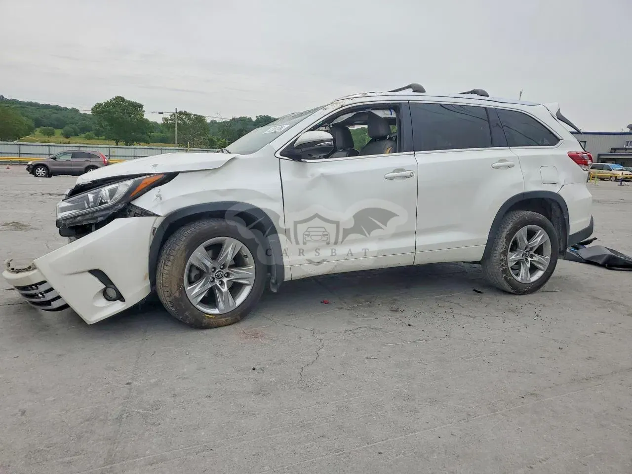 Toyota Highlander 3.5L 6 2017