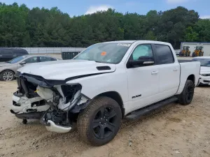 RAM 1500 5.7L 8 2021