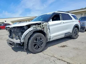Ford Explorer 2.3L 4 2022