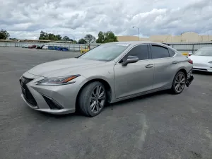 Lexus ES 3.5L 6 2020