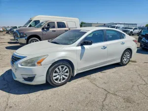 Nissan Altima 2.5L 4 2015