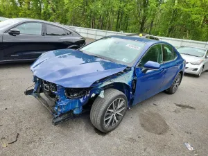 Toyota Camry 2.5L 4 2024