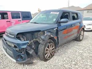 Kia Soul 2.0L 4 2019