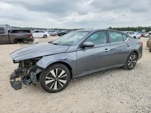 Nissan Altima 2.5L 4 2022