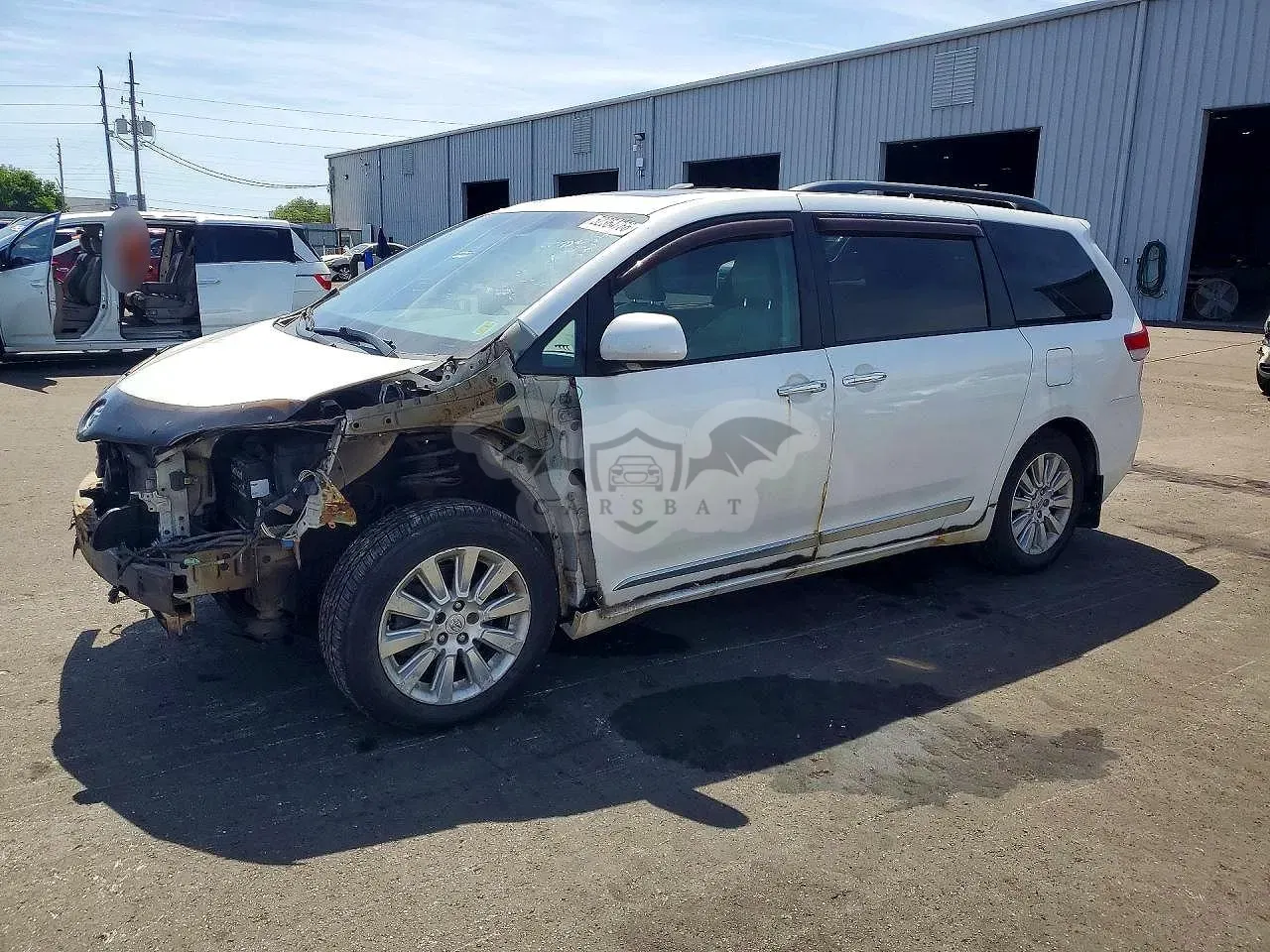 Toyota Sienna 3.5L 6 2011